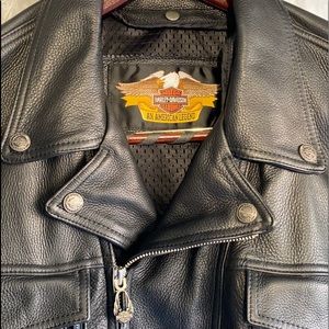 EUC!! Harley-Davidson ‘Nevada’ leather jacket!